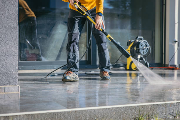 Best Roof Pressure Washing  in USA